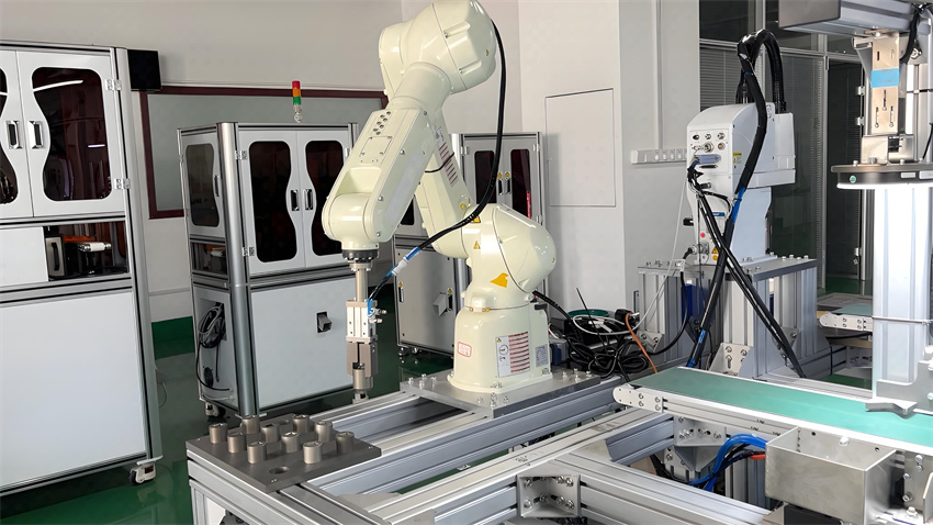 工业机器人上下料